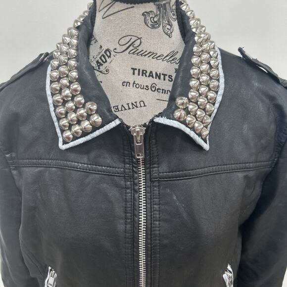 Vintage Forever 21 Black Faux Leather Jacket W/Studded Collar Edgy Rocker XS - Picture 2 of 5